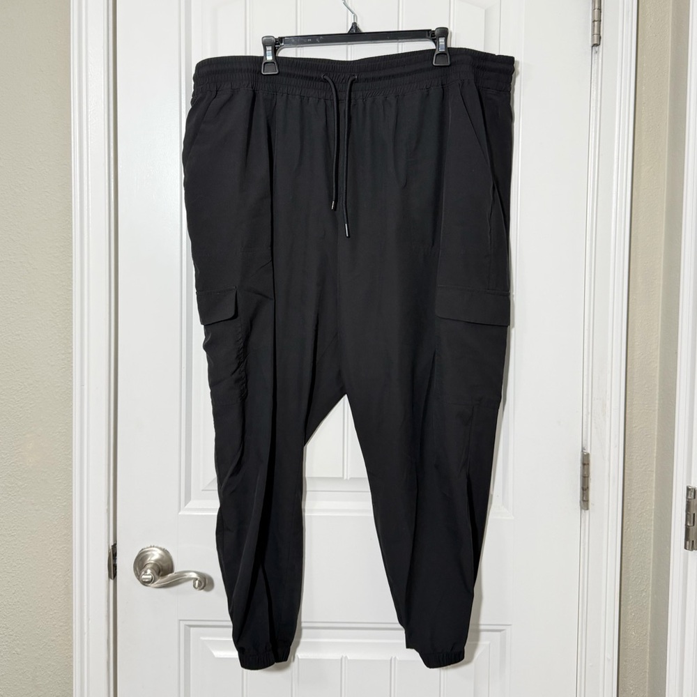 Old Navy XXL Black Cargo Joggers
